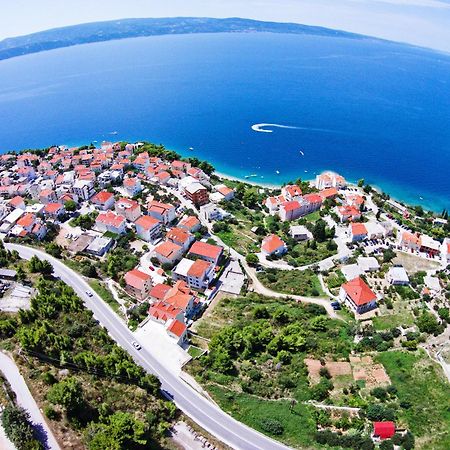 Apartmani Miljak Omiš Esterno foto