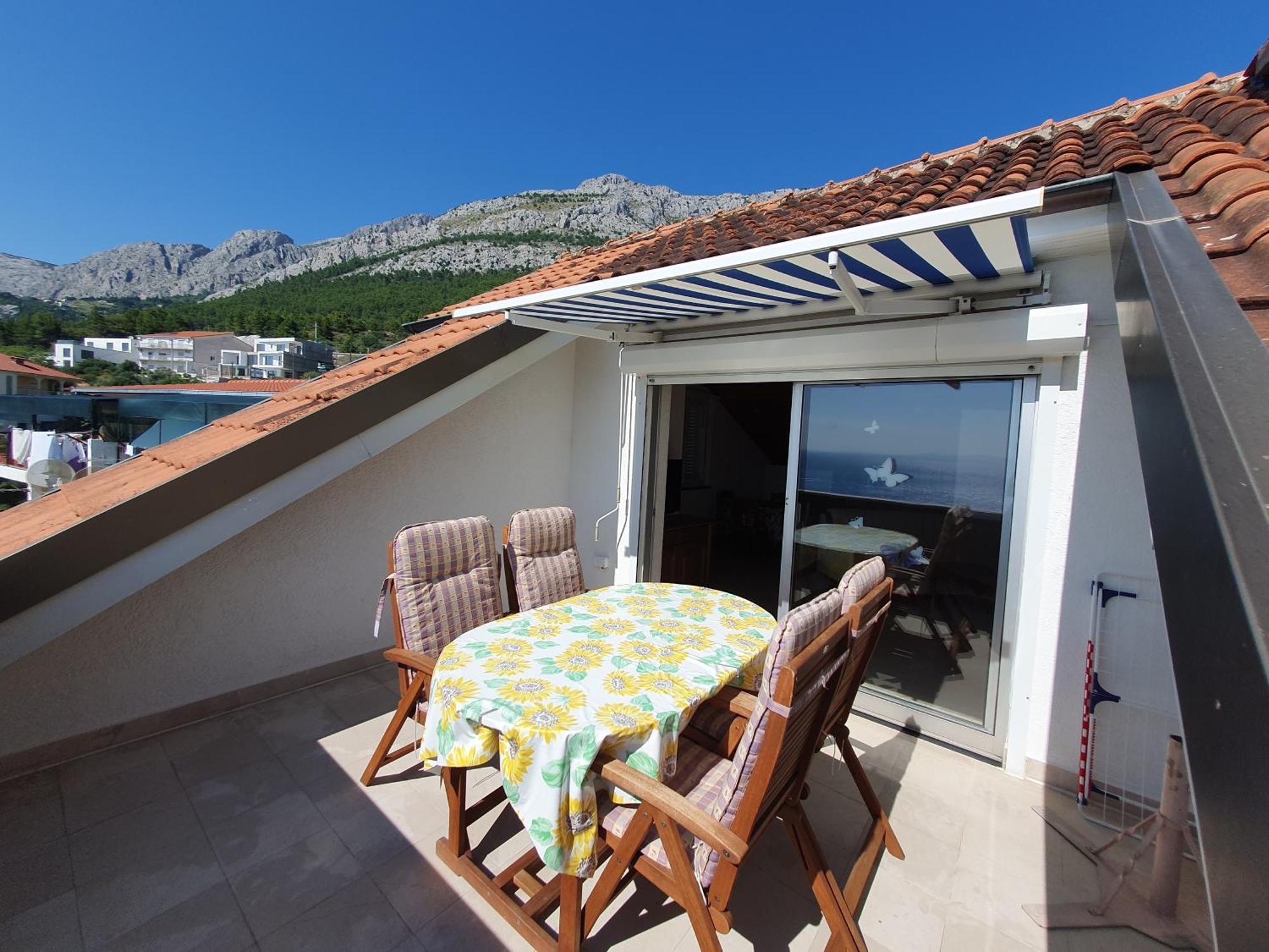 Apartmani Miljak Omiš Esterno foto