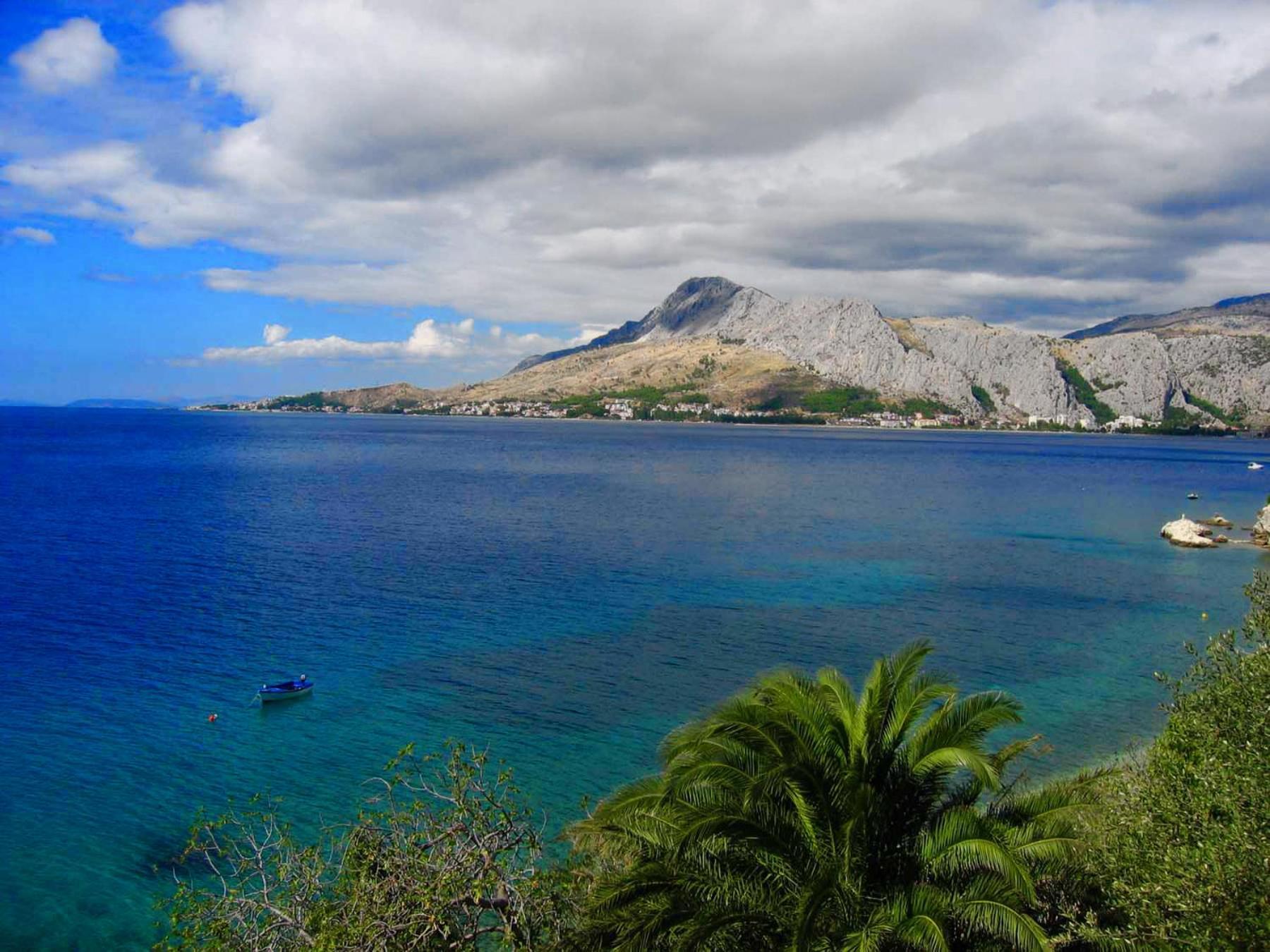 Apartmani Miljak Omiš Esterno foto