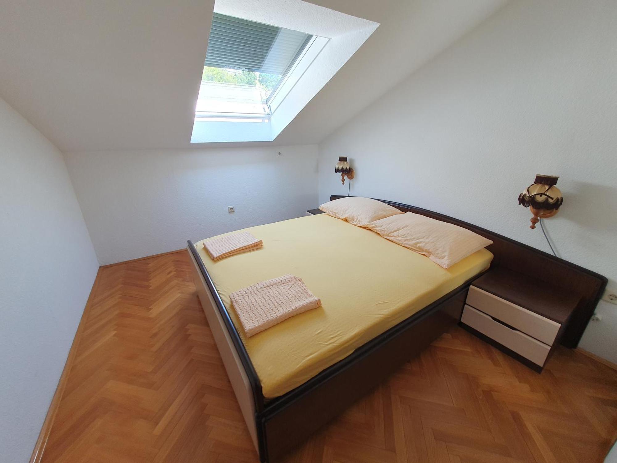 Apartmani Miljak Omiš Esterno foto
