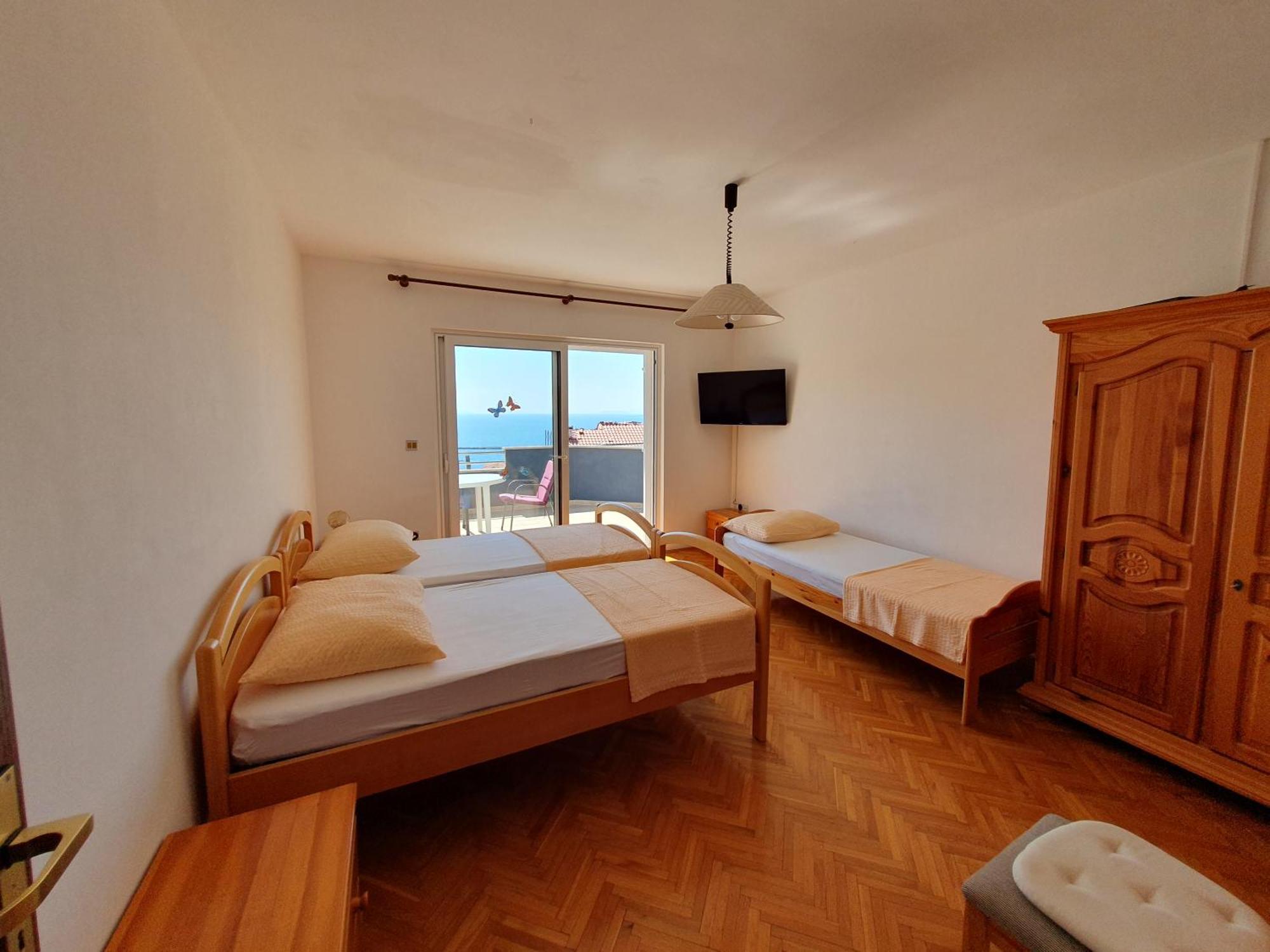 Apartmani Miljak Omiš Esterno foto