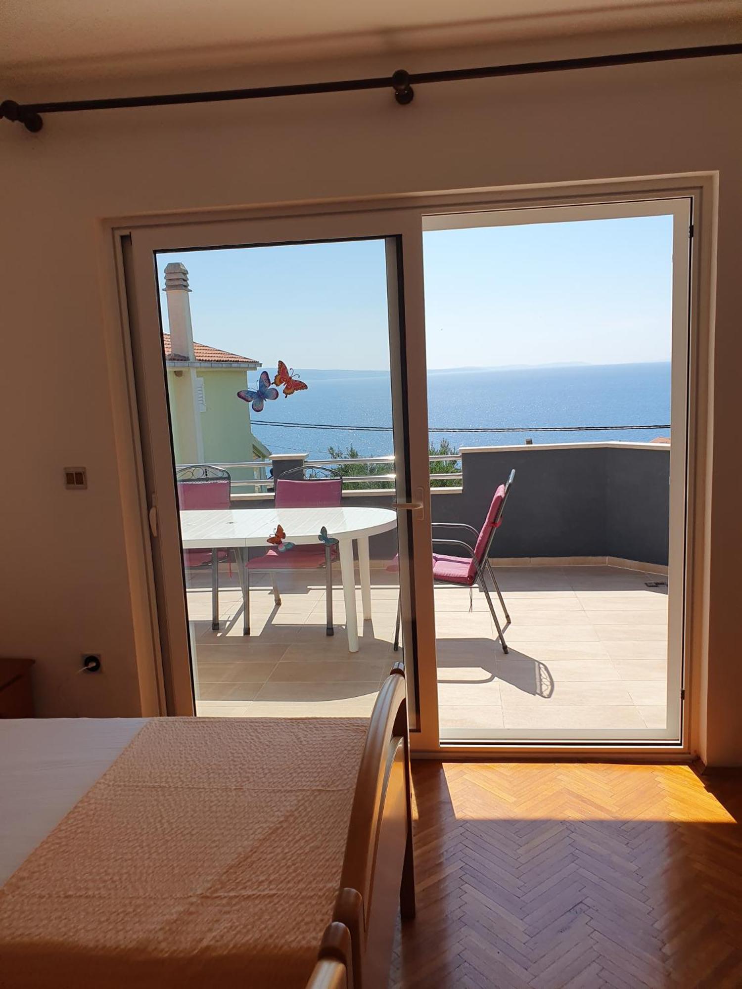 Apartmani Miljak Omiš Esterno foto