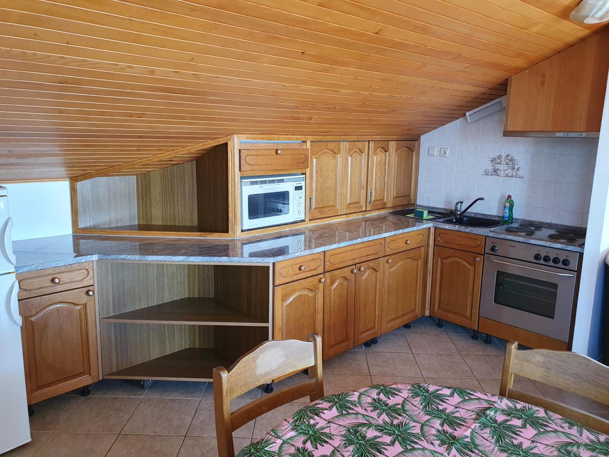 Apartmani Miljak Omiš Esterno foto