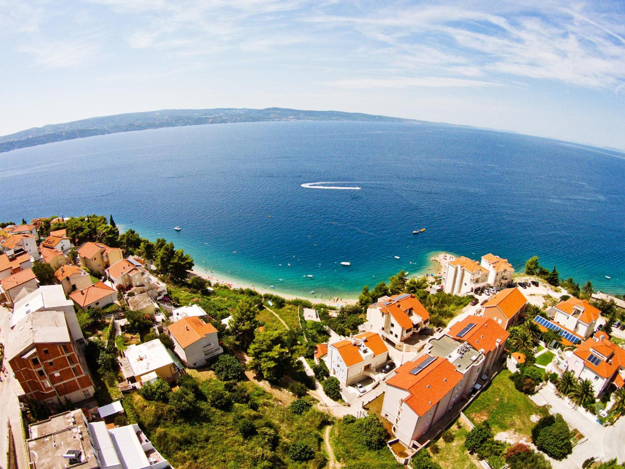 Apartmani Miljak Omiš Esterno foto