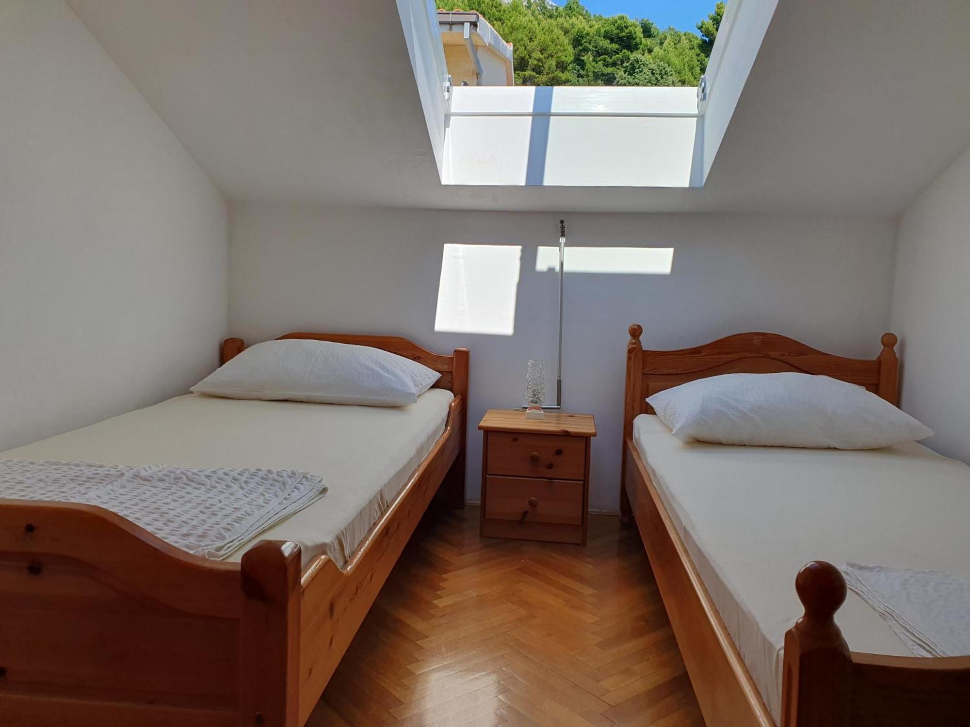 Apartmani Miljak Omiš Esterno foto